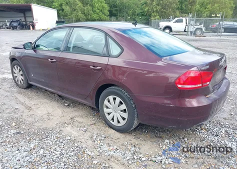 2013 Volkswagen Passat 2.5L S из США, поврежденный, VIN 1VWAP7A31DC113507